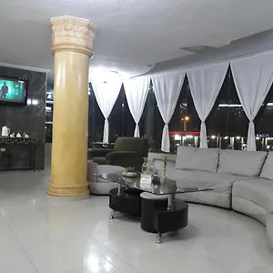 Mariand Plaza Cartagena